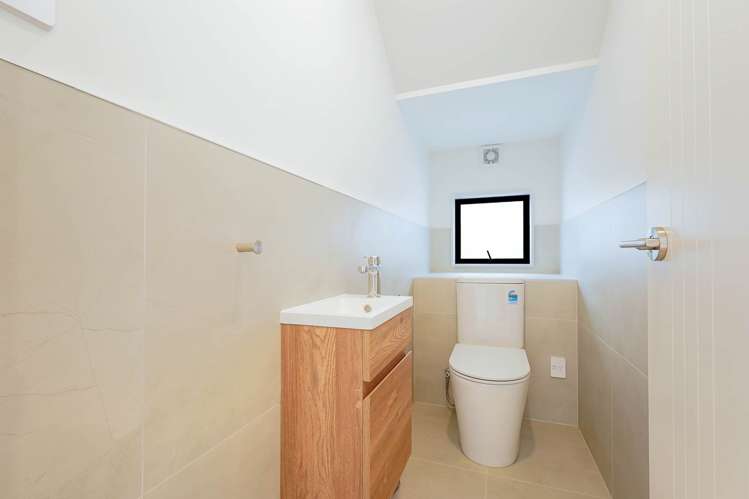 9 May Avenue Te Atatu South_37