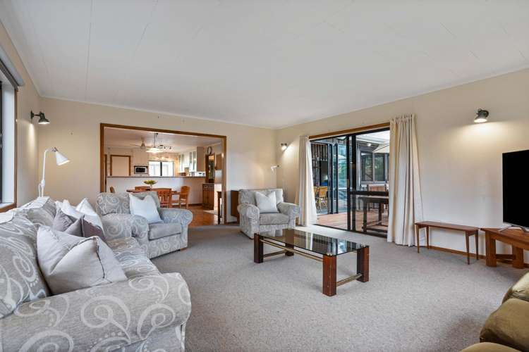 1 Britannia Dell Pauanui_15