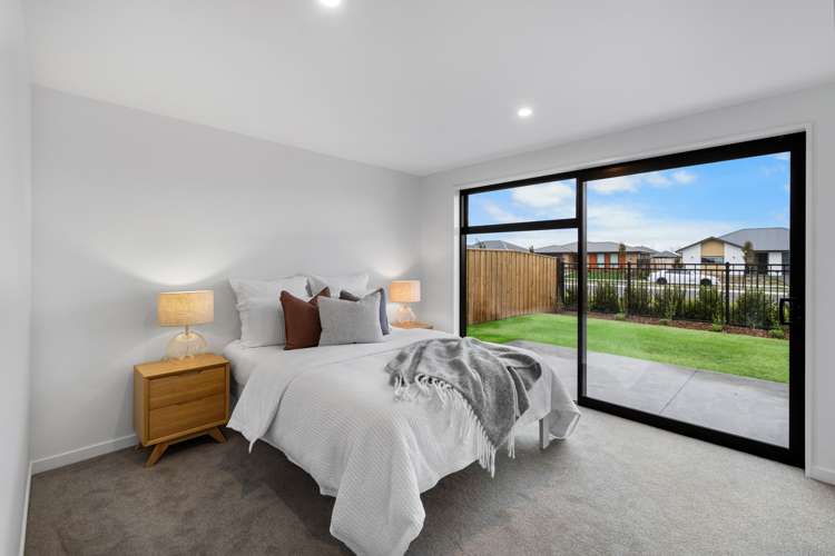 14 Foxburrow Lane Rolleston_16