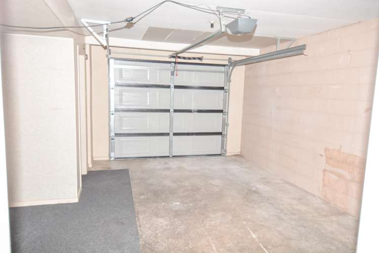 49D Queens Drive Richmond_13