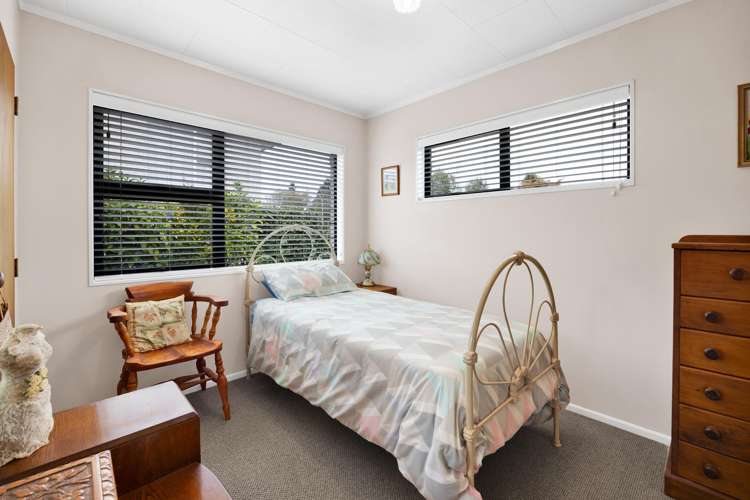 8 Kowhai Street Inglewood_17