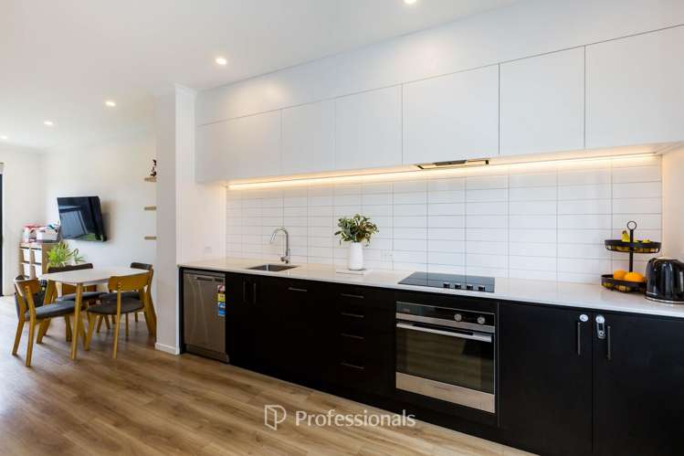 8 Cynisca Crescent_5