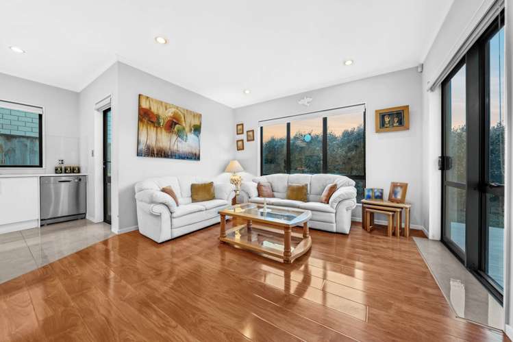 63 Castlederg Drive Flat Bush_5
