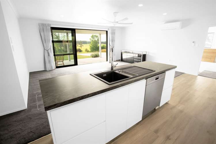 53 Prescott Road Ruakaka_10