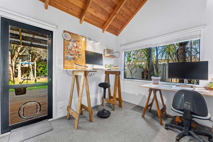 78 Waitea Road Muriwai_17