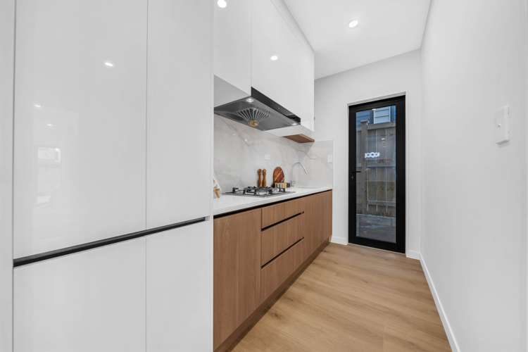 21 Obelus Road Flat Bush_14