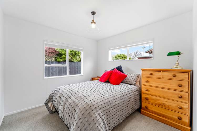 31 Centreway Road Orewa_17