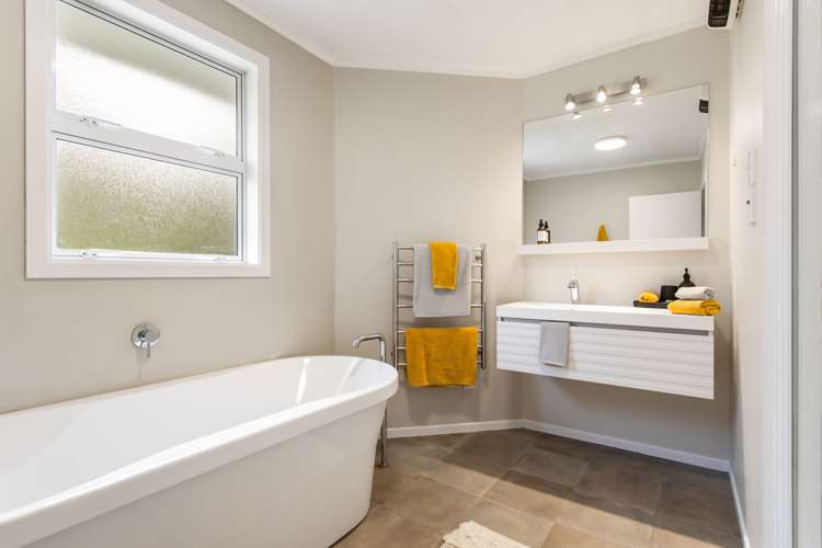 56 Coulter Road Henderson Valley_28