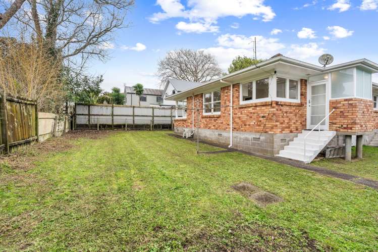 6/11 Peary Road Mt Eden_12