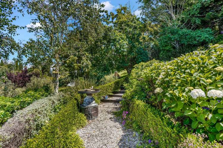 27 Wellington Street Russell_25