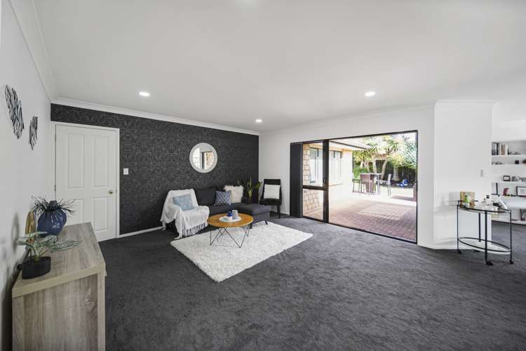 11 Crannich Place Wattle Downs_9