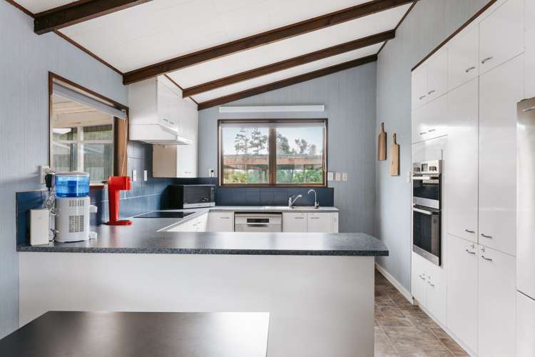 38 Nesbitt Street Matata_9