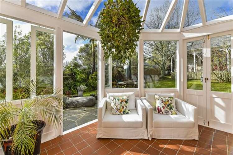 12 Russell Street Stanley Point_3