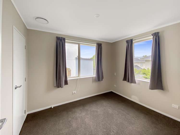 47 Kelman Road Kelston_6