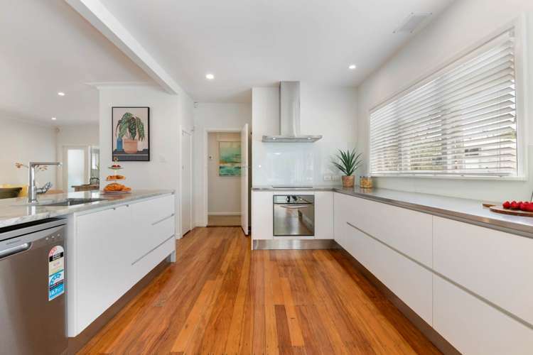 31 Williamson Avenue Belmont_8