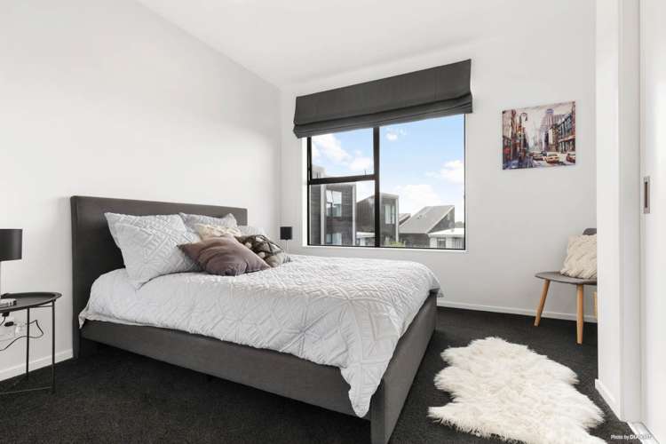18/15 Chivalry Road Glenfield_6