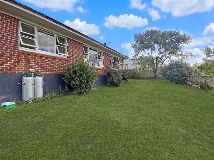 8 Feltham Street Hunterville_7