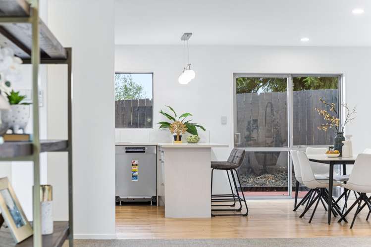 45A Gardner Avenue New Lynn_11