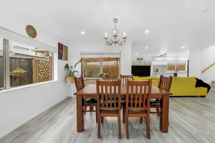 10 Fernloche Place Flat Bush_13