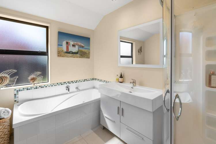 7 Henley Close Rolleston_12