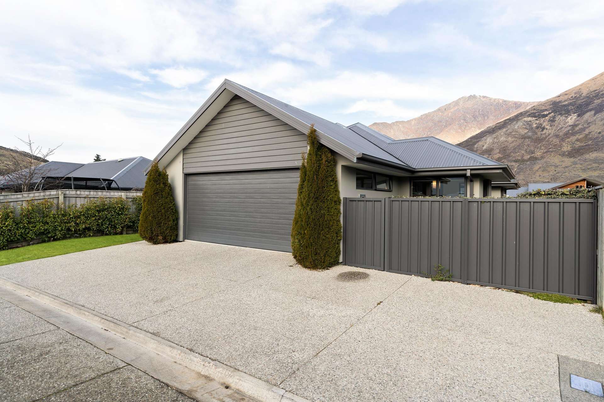 8 Judge And Jury Drive Dalefield/Wakatipu Basin_0