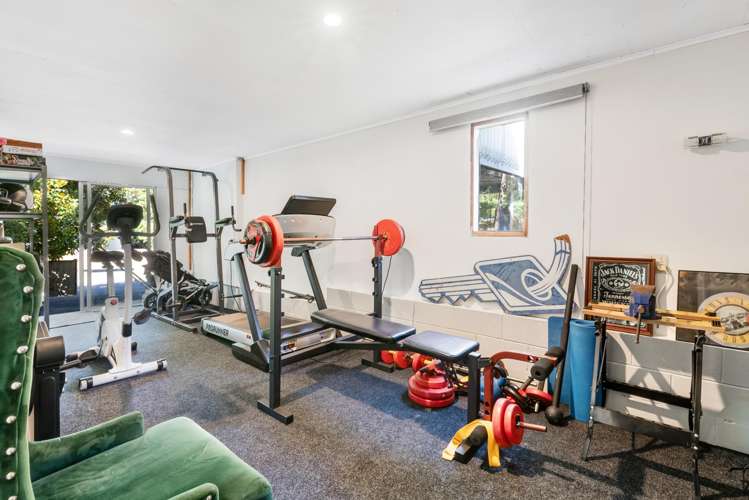 8 Teviot Place Totara Vale_21