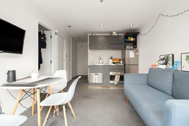 Smart City Living! Two Bedroom Freehold