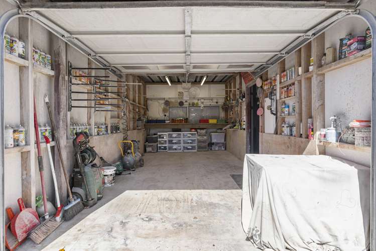 86 Godley Road Green Bay_28