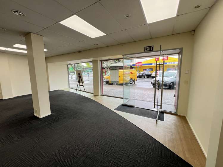 21 Clyde Road Browns Bay_2