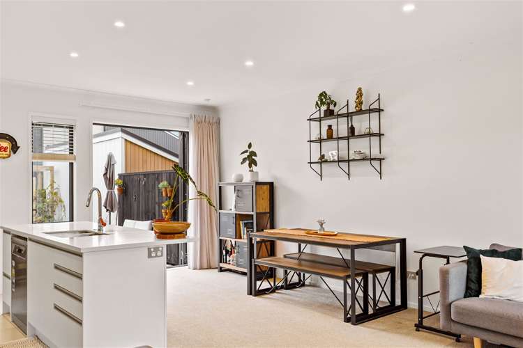 3/25 Sidney Wallingford Way Hobsonville_10