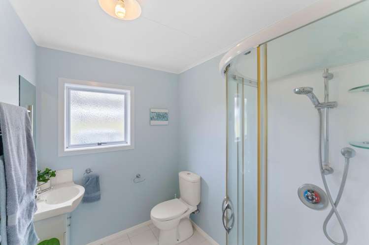 137 Lord Rutherford Road South Brightwater_27