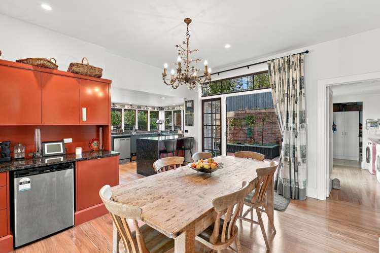 17 Heaton Rhodes Place Cashmere_10