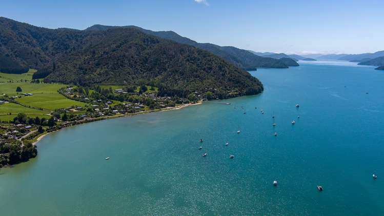 9e Lady Cobham Grove Anakiwa and Surrounds_19