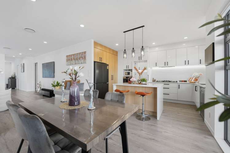 70 Hughs Way_5