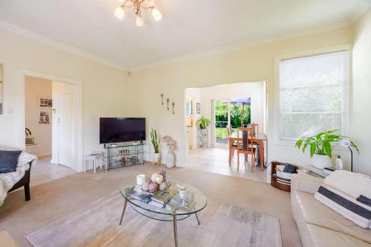 810 Frederick Street West Mahora_8