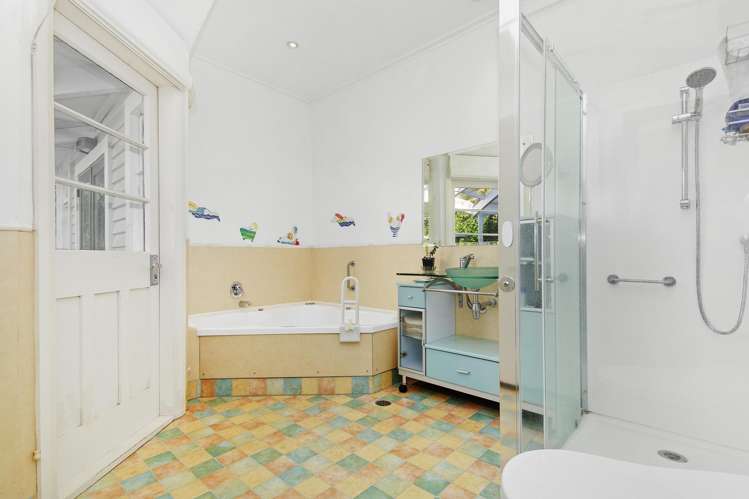 24 Bracken Street Petone_12