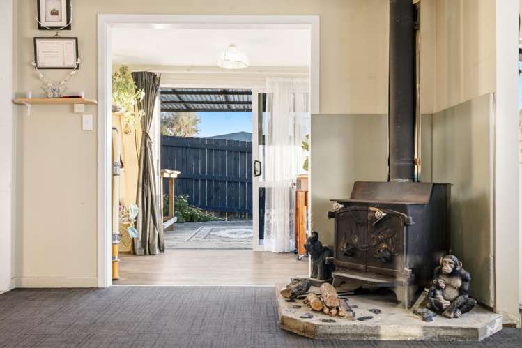 24 Hinemoa Avenue Taupo_9