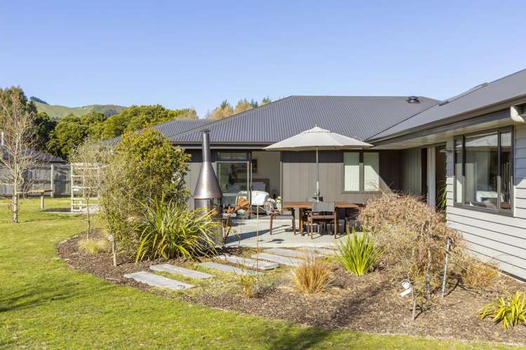 3 Karaka Place Kinloch_22