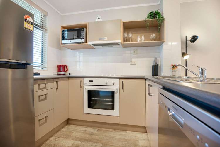 3/5 The Mall Mount Maunganui_12