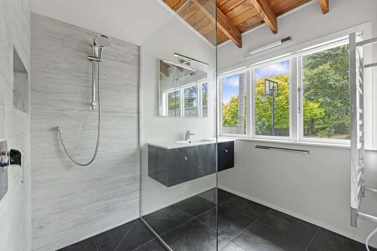 51 Riverhead Road Kumeu_14