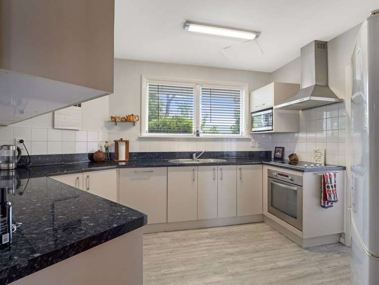 35 Teesdale Street Burnside_5