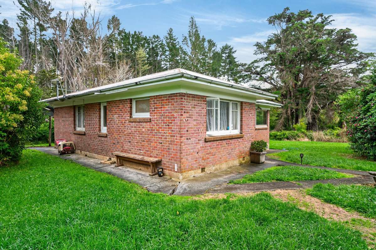 42 Ford Road_2