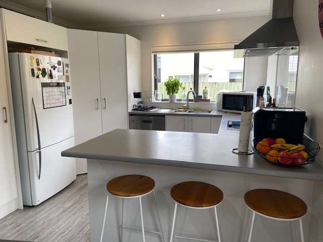 8a Ropata Avenue Point England_4