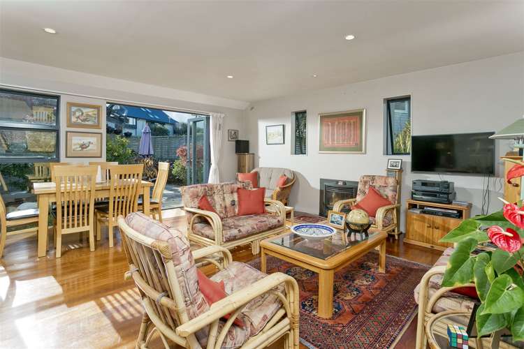 229 Lake Road Belmont_14