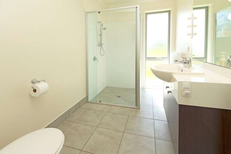 43 Hawaiian Parade Arkles Bay_25