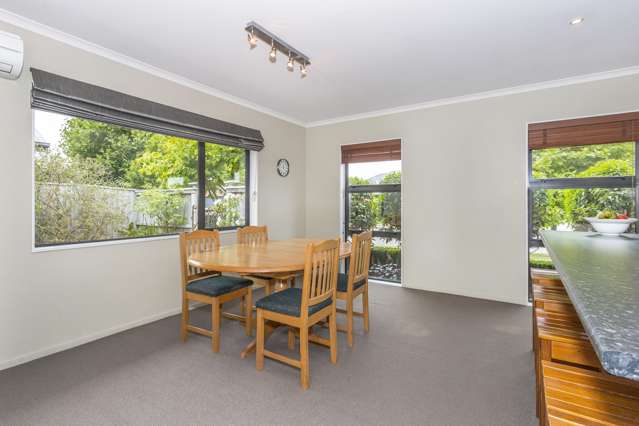 261 Southfield Drive Lincoln_4