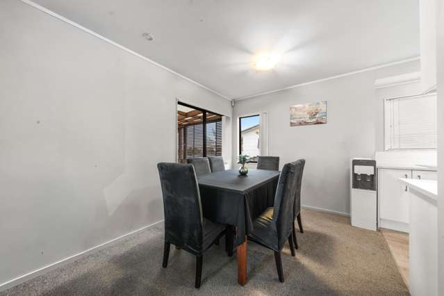 2/43 Templeton Place Clendon Park_3