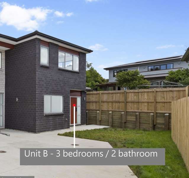 Nearly New 3 Bedroom Unit