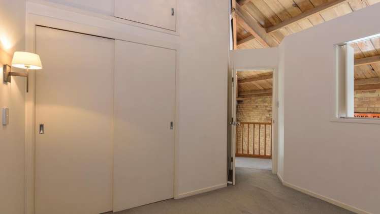 8/203 Hobson Street Auckland Central_11