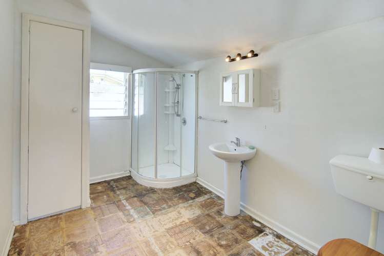 25 Clifton Avenue Carterton_10